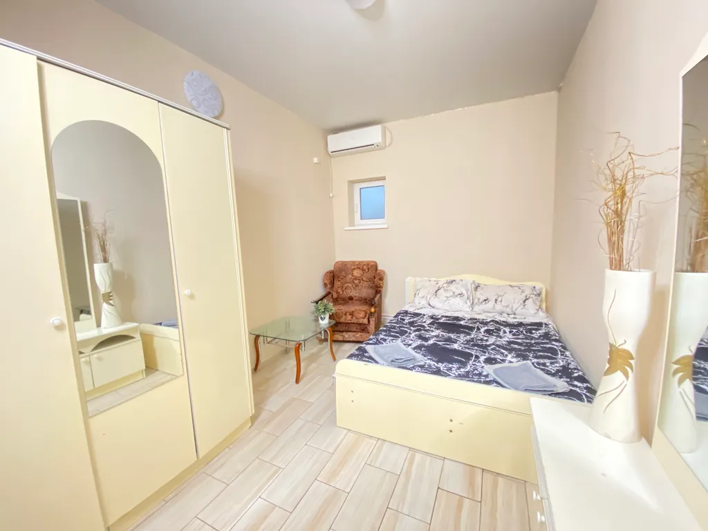 Квартира Двухместный эконом с двуспальной кроватью — аренда посуточно в Геленджик