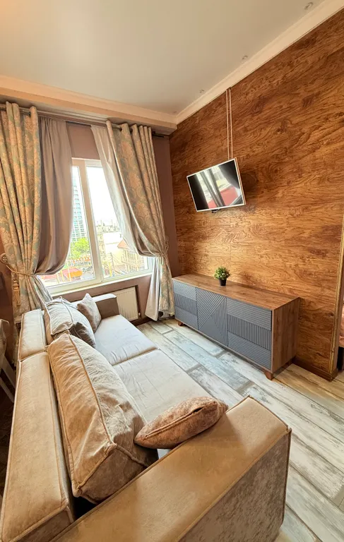 Уютная и стильная квартира с видом на море