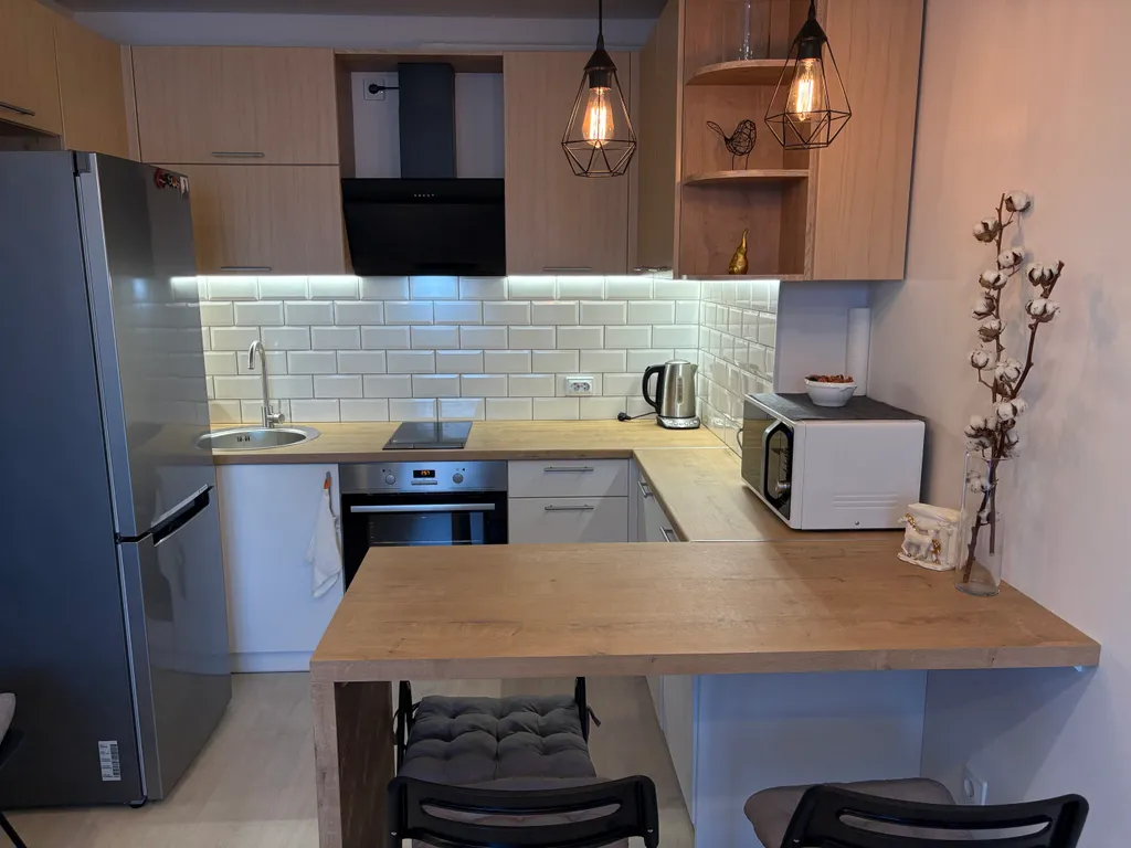 Тихий район у леса