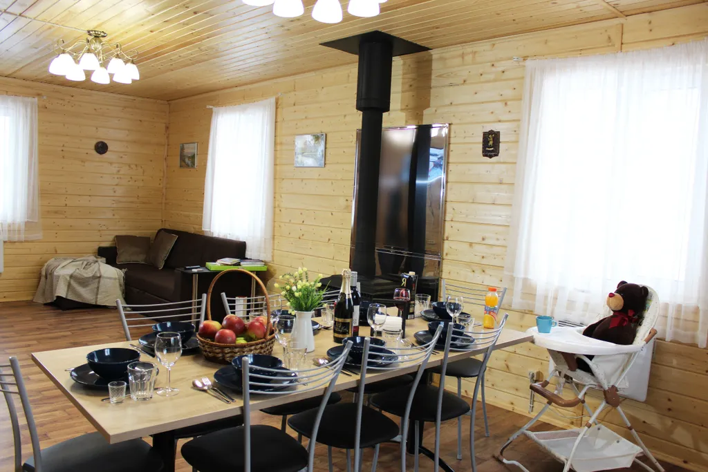 Коттедж 8ми местный коттедж на берегу озера Вуокса — Марьино