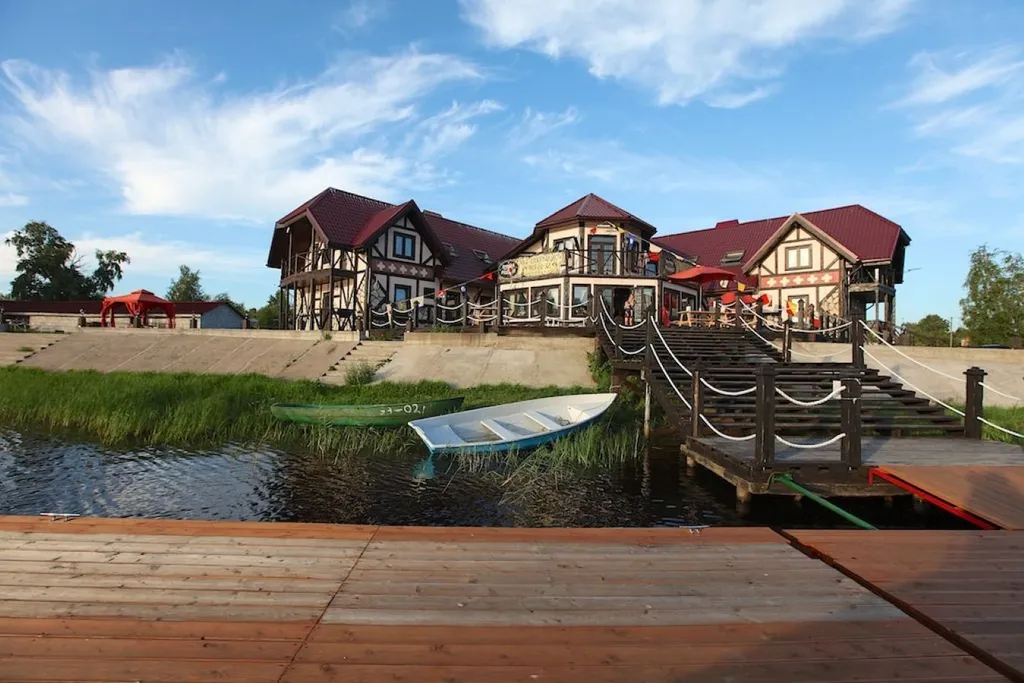 Порт Кобона