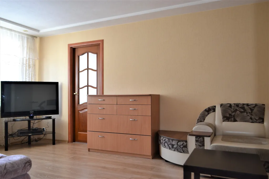 Двухкомнатная квартира в центре у Мурманск Молла