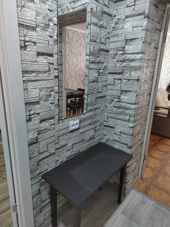 Уютная двухкомнатная квартира с новым ремонтом в самом центре города