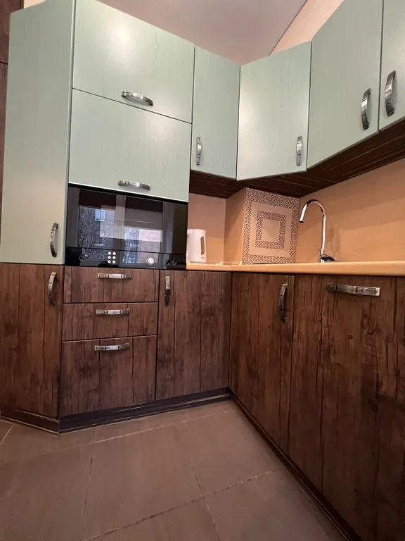 J&N Apartments Двухкомнатные апартаменты с гидромассажной ванной