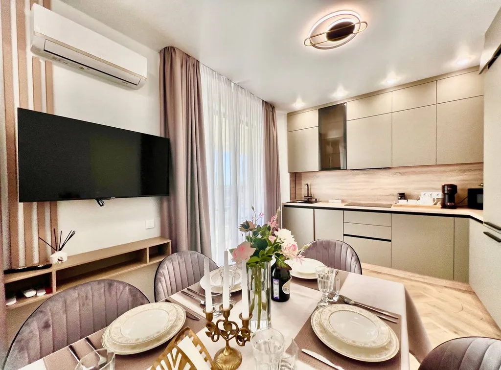 Евро - апартаменты с бассейном