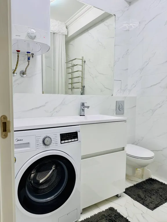 1-комнатная квартира в ЖК Лувр с видом на море и горы