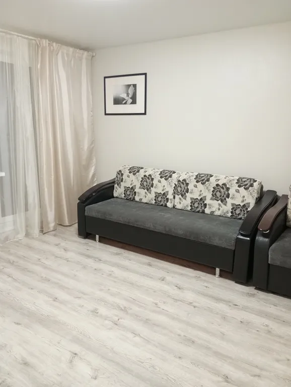 Двухкомнатная вблизи М-7