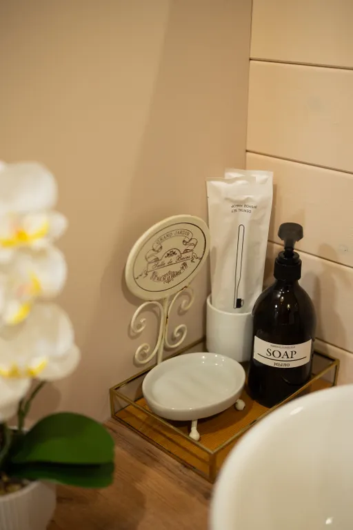 Коттедж на 6-7 человек с частной территорией и джакузи Aspen Bloom