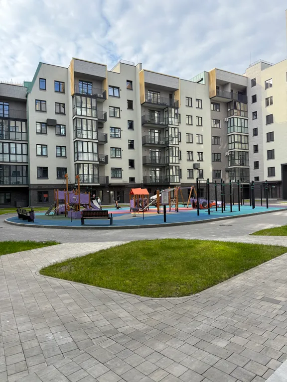 Новая квартира на рыбной деревне с панорамным видом на реку