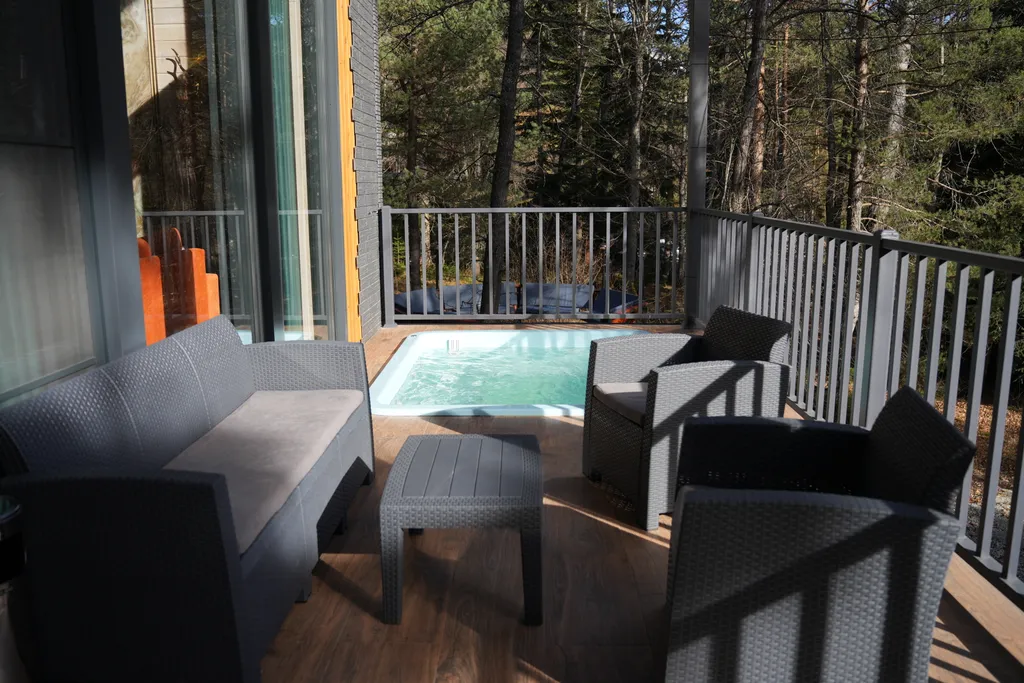 6-комнатный Дом