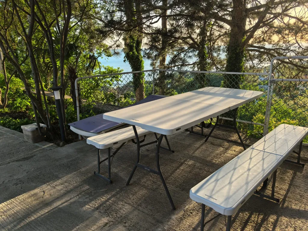 Аппартаменты 1 с теплым бассейном у моря