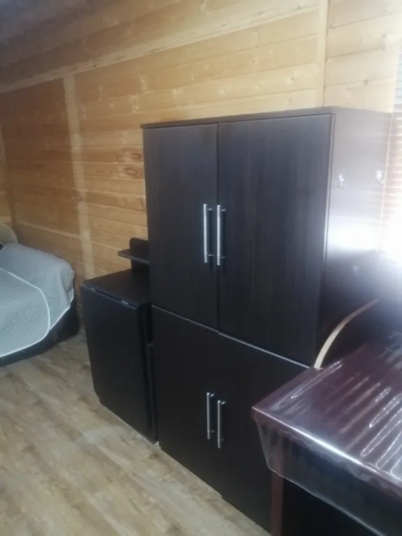 Коттедж Гостевой домик — Красный