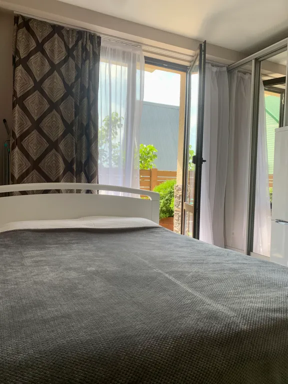 Студия 5 с патио