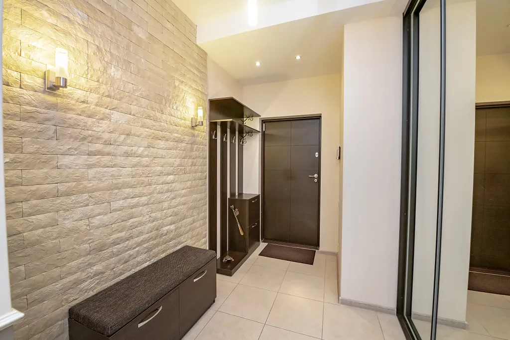 Квартира на набережной с видом на 3 стороны света