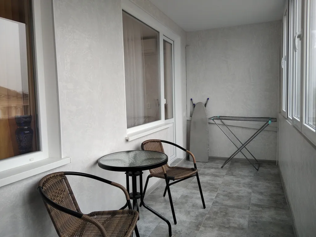 Квартира 2-комнатная Квартира — Евпатория