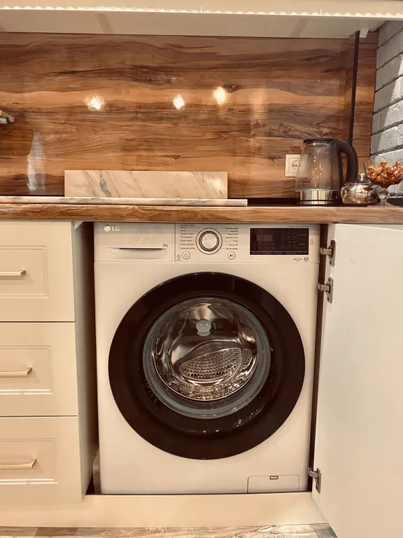 Комфортная квартира на берегу реки с живописным видом на горы