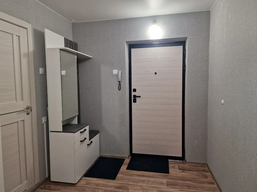 Квартира Квартира с кондиционером в центре, панорамный вид на набережную Енисея — Красноярск