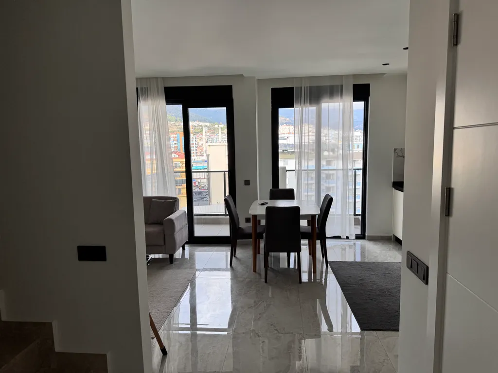 Большая квартира с видом на горы со всей инфраструктурой