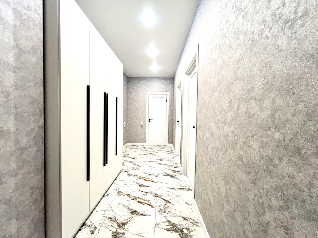 Новая квартира с прекрасными видами в центре города у канатной дороги