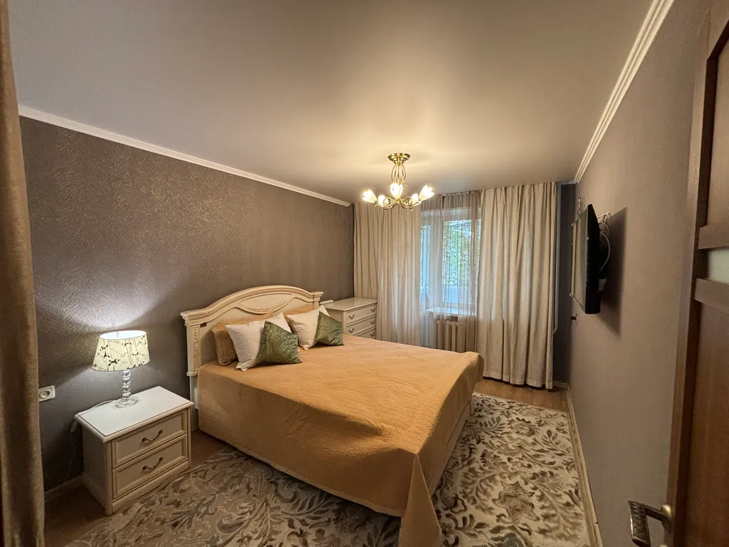 2-комнатная в доме Актера