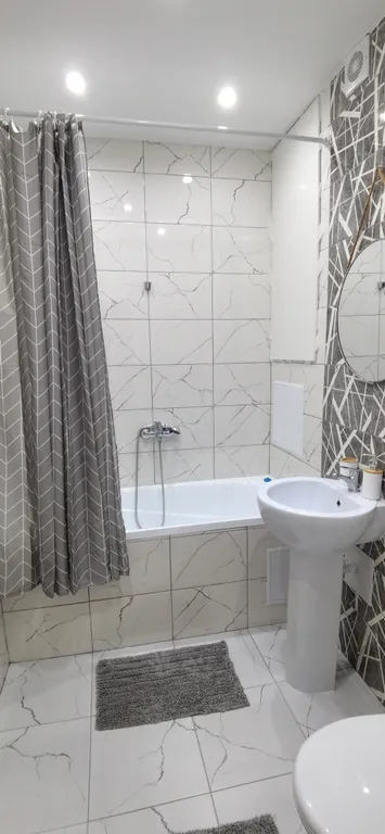 Квартира с обзорным видом и собственным сквером