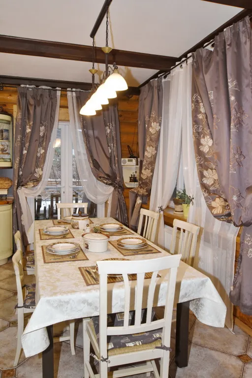 Дом у соснового леса