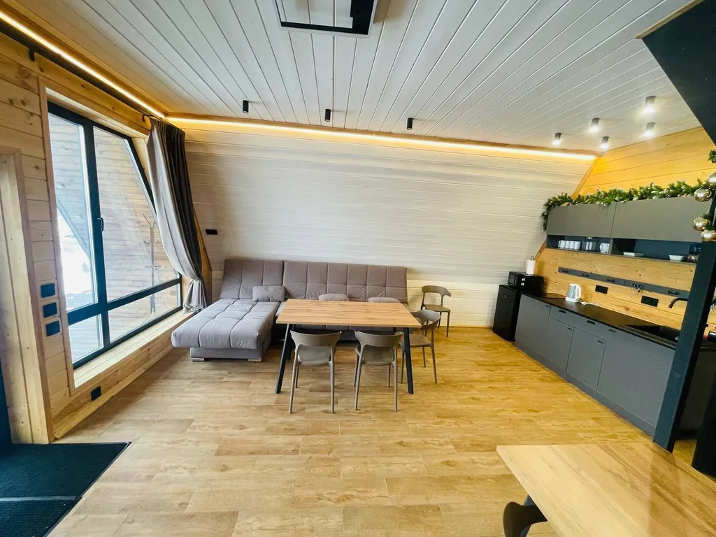 Дом в комплексе загородного отдыха