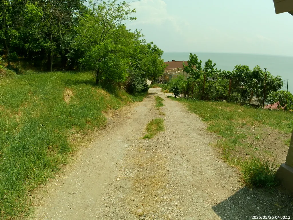 Дом-эллинг на берегу Керченского пролива