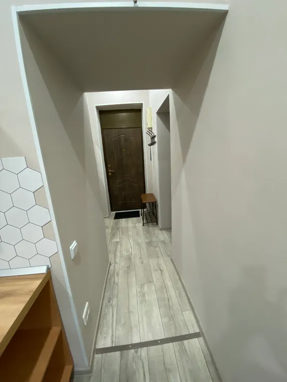 Лошадка Кира ждёт гостей в свою уютную квартиру