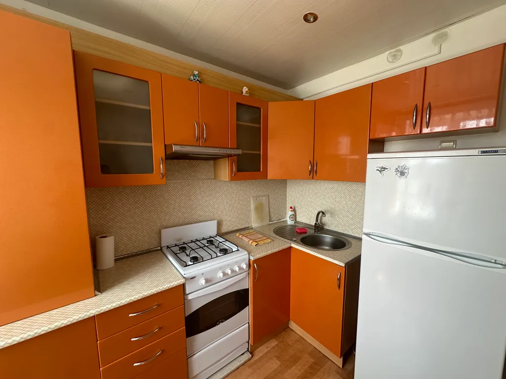 Однушка у трассы М4