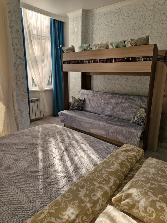 Квартира 2х комнатная квартира на первой линии — Адлер