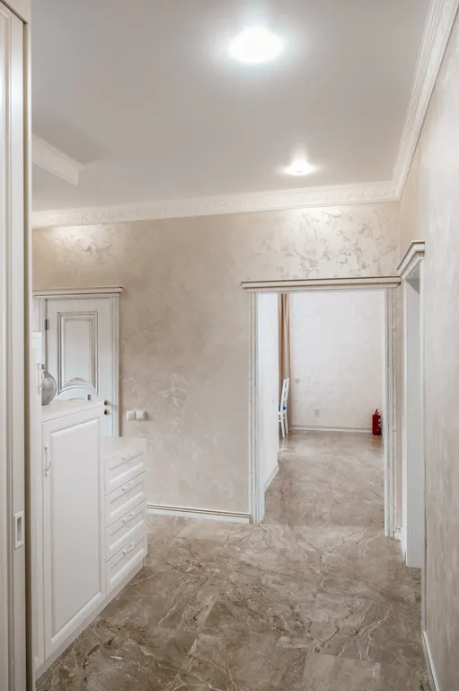 Дом с бассейном и видом на горы