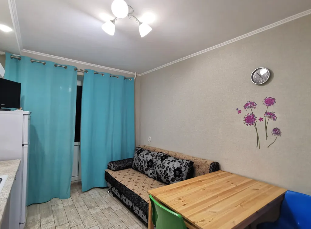 Уютная и просторная квартира у Реацентра