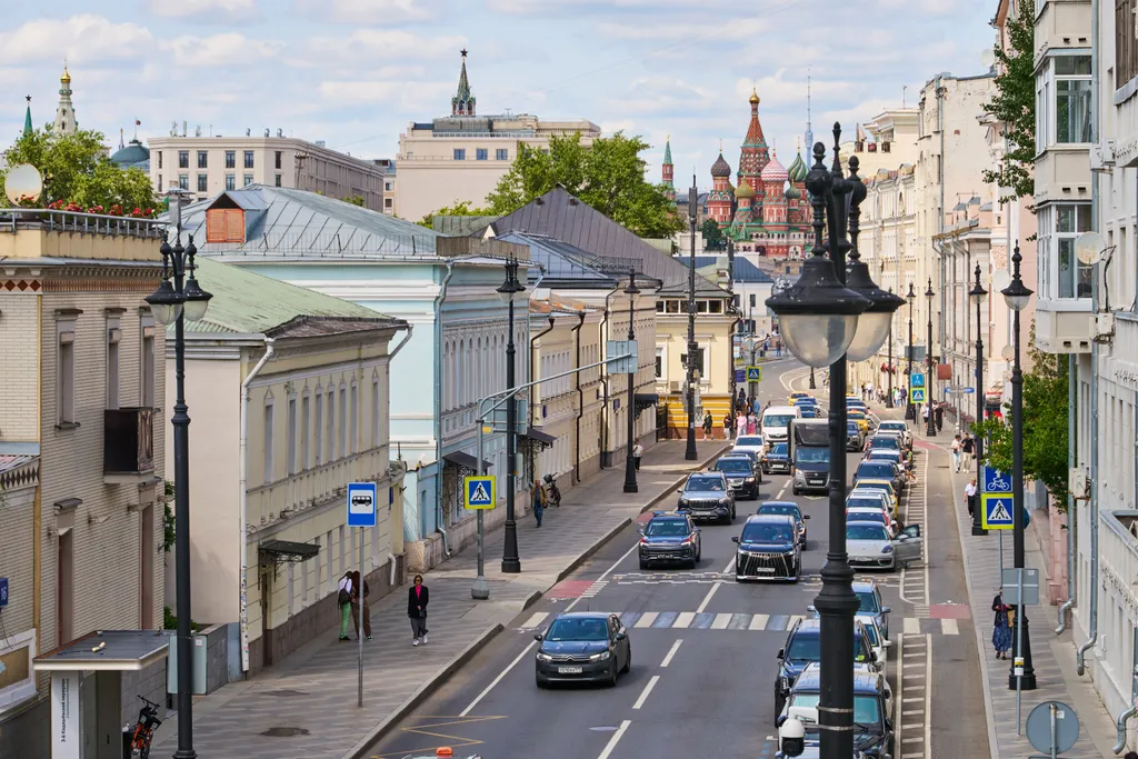 Квартира 4-комнатная большая квартира в доме Ахматовой, Третьяковская галерея — Москва