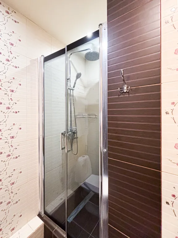 Студия возле ТЦ Мега