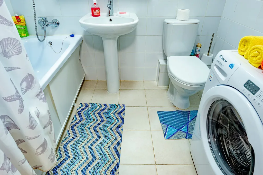 Рядом с метро Саларьево