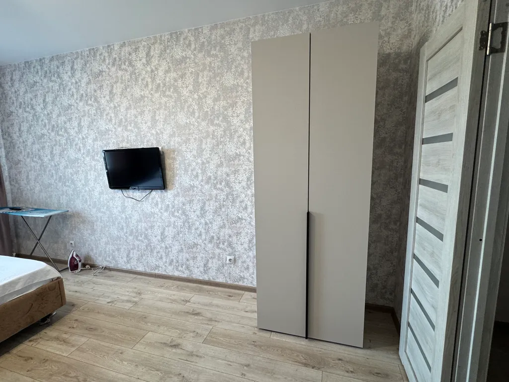 Отличная квартира в новом доме близко к центру города