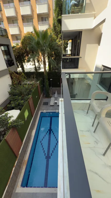 Alanya centre Kleopatra beach 100m to the sea