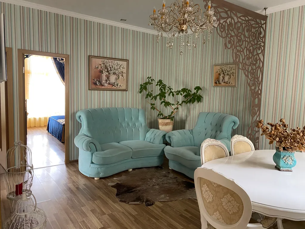 Уютная квартира с собственным двориком