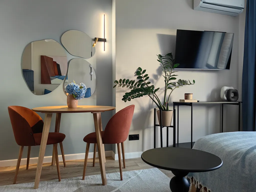 "Терракотовый берег" - Изысканная новая студия в центре города