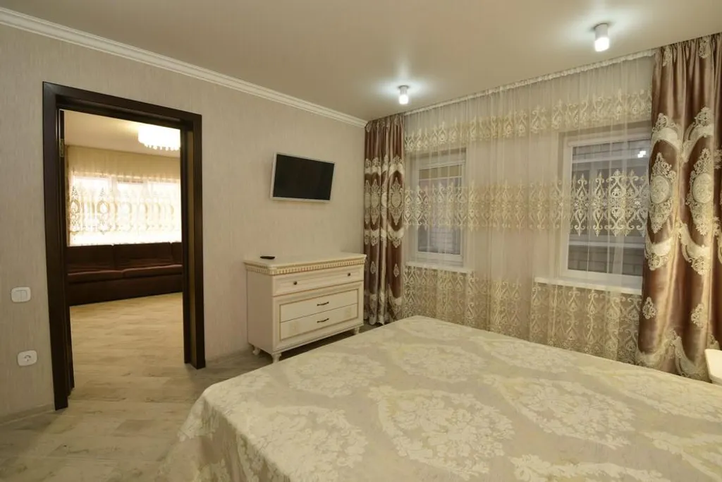 2-комнатная Квартира — аренда посуточно в Голубицкая