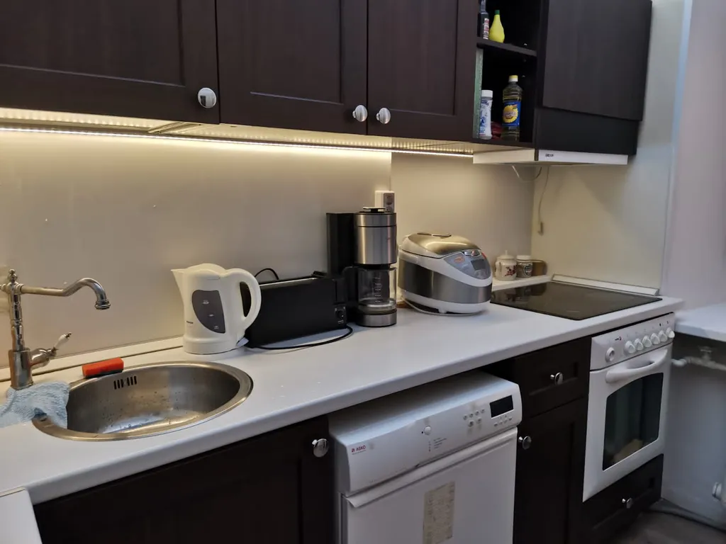 Сталинская квартира с ремонтом в стиле ретро