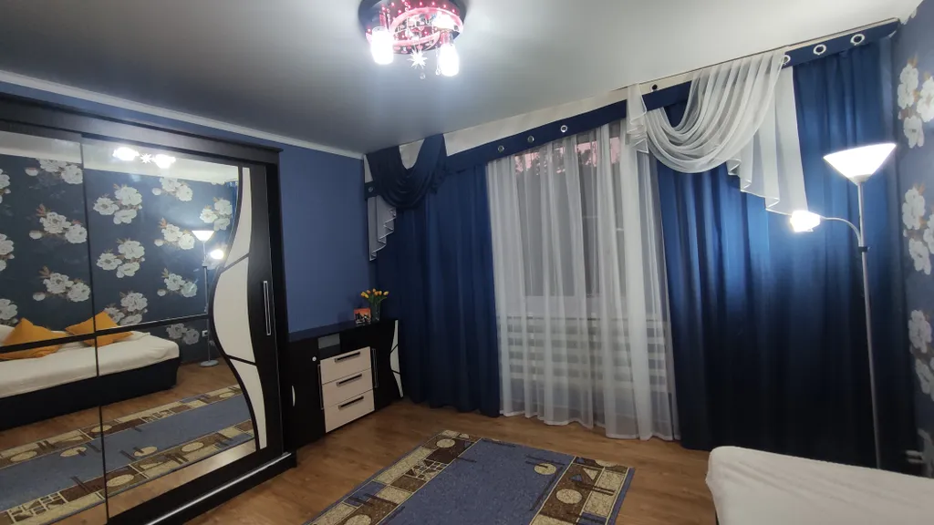 Часть дома в тихом районе с отдельным входом и удобной парковкой