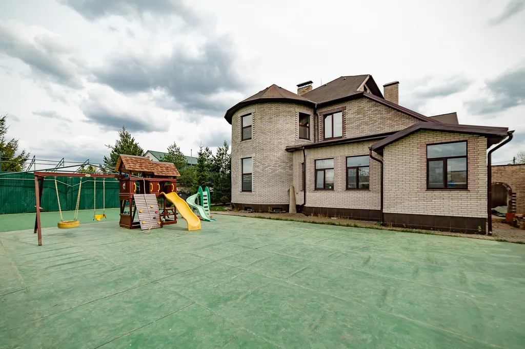 6-комнатный Дом