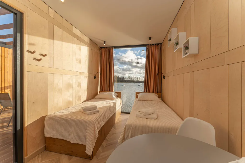 Коттедж Номер с видом на озеро — аренда посуточно в Гурьевск