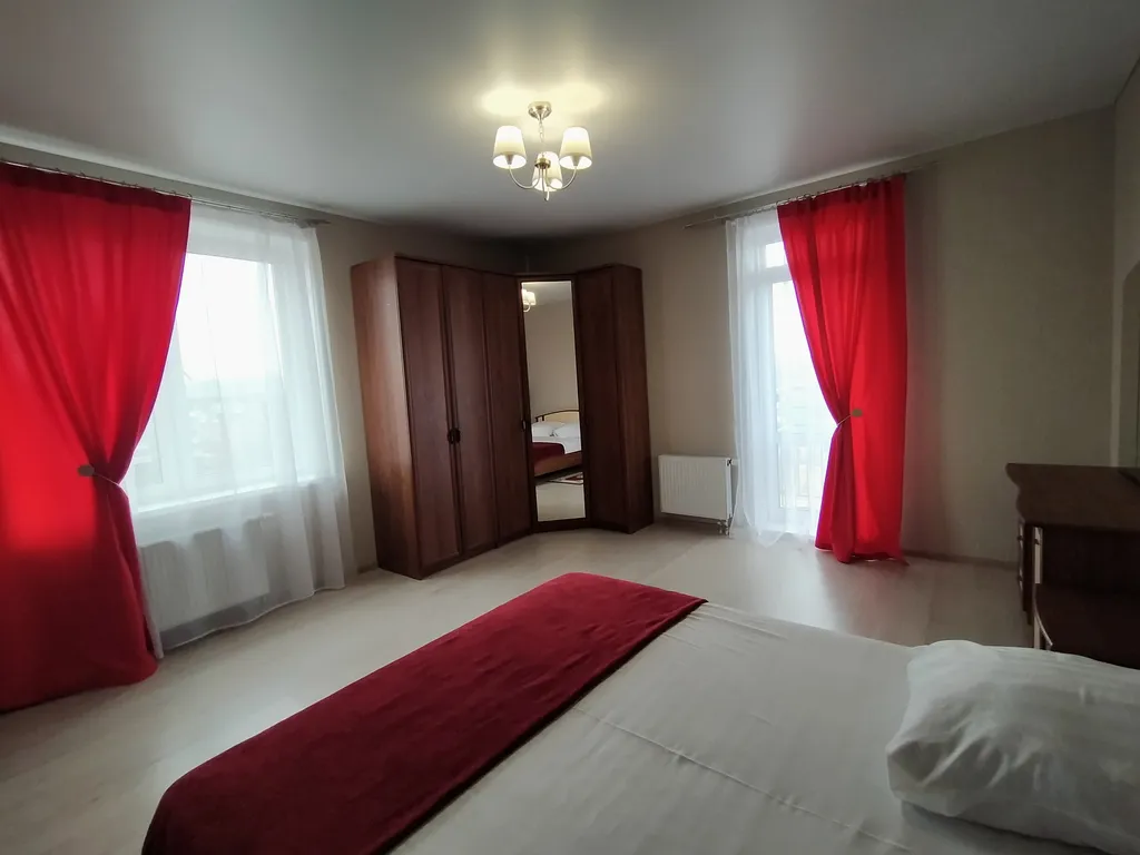 2-комнатная квартира рядом с жд вокзалом