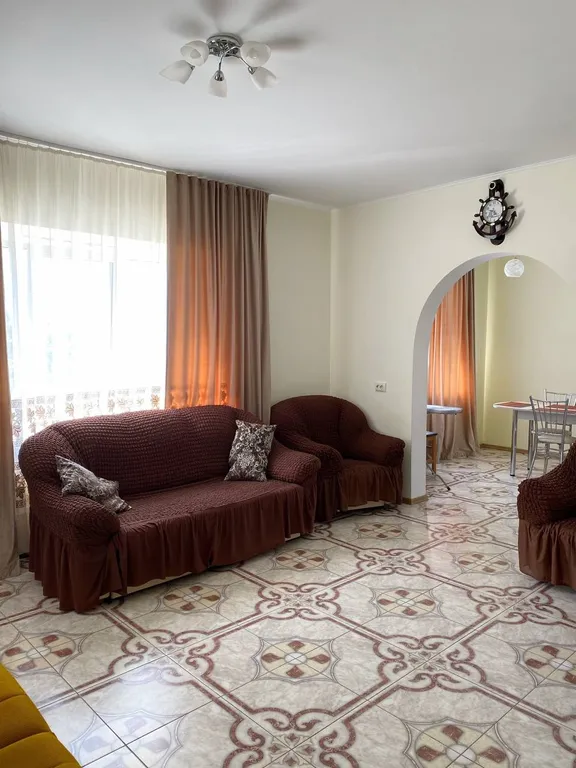 Дом с видом на гору Ай-Петри