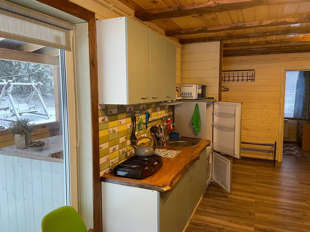 Коттедж в 100 метрах от озера