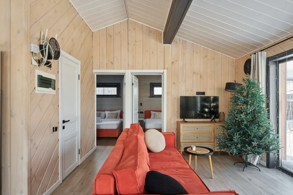 Коттедж Панорамный дом среди зимнего леса рядом с озером — Семеновское