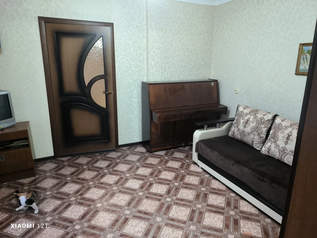 Частный дом на въезде в город